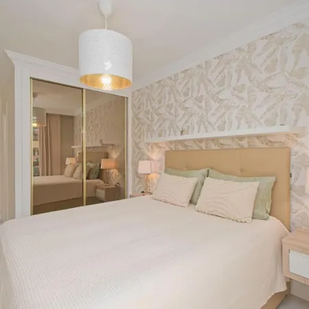 Daire Luxury 2br Ocean Views Heated Pool Garage