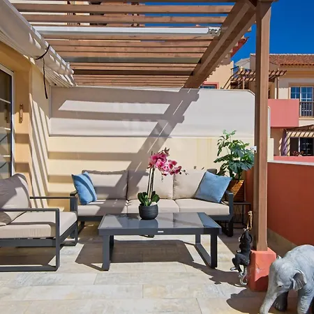 Luxury 2br Ocean Views Heated Pool Garage * Адехе