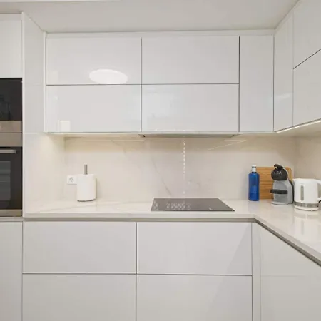 Daire Luxury 2br Ocean Views Heated Pool Garage